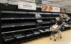 Великобритания столкнулась с нехваткой продуктов питания в магазинах