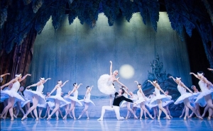 International Festival Ballet: «Лебединое озеро»