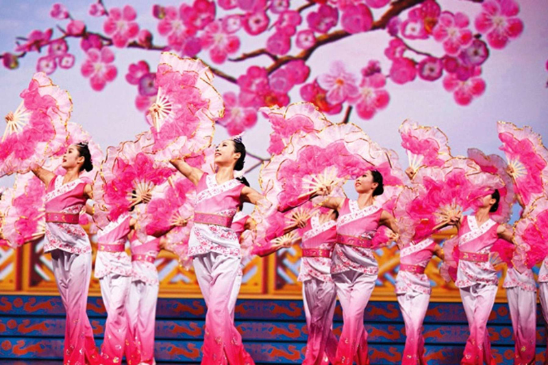 Кастинг китай. Китайский танец. Современная культура Японии. Японский танец. Танец в Китае.